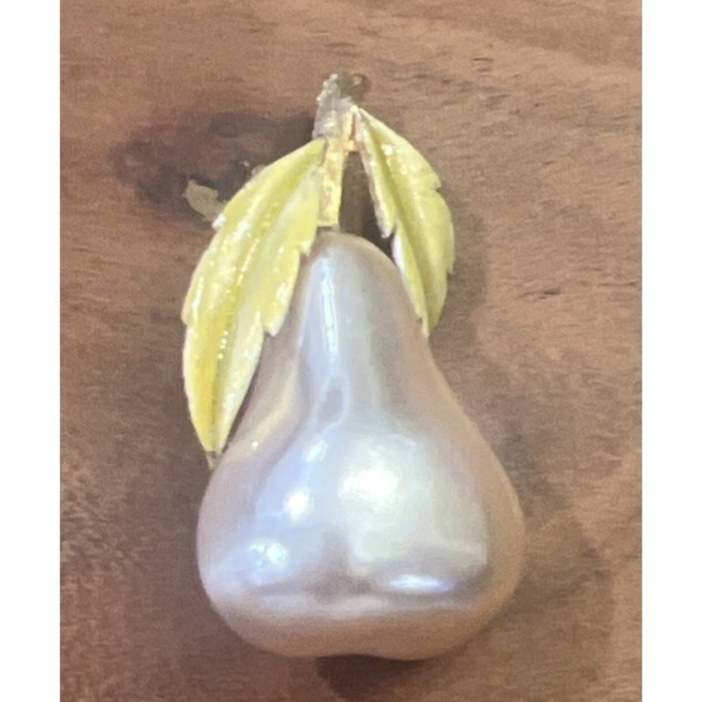 Vintage JJ Faux Pearl Pear Pin Brooch Jewelry 1960s 2"x1"